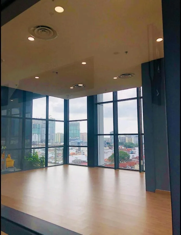 Tropicana 218 Georgetown #31 無敵海景 一房一廳式max.6Pax George Town